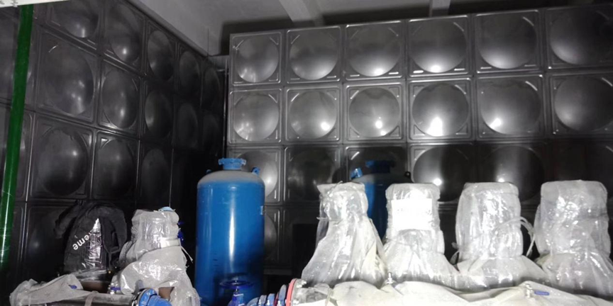 咸陽水箱供水設備